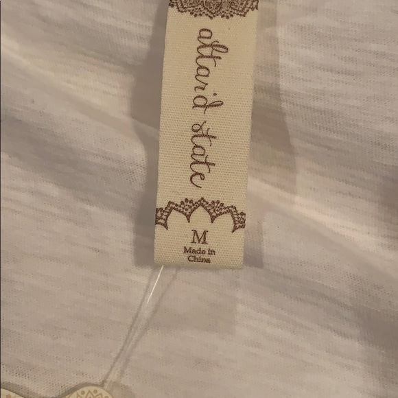 NWT Altar’d State Wrap Blouse - Picture 7 of 13